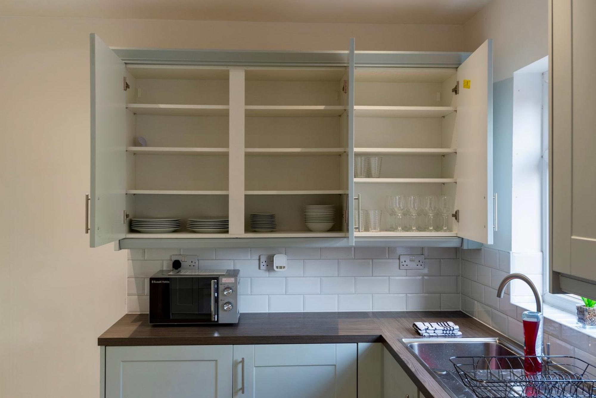 Single Room In Brand New 5 Bedroom Home BW Room 2 Solihull Exteriör bild